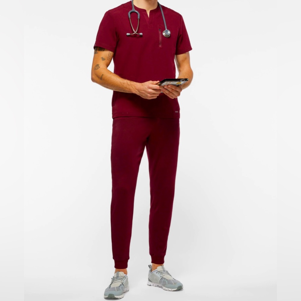 Jannuu Men’s Scrub Set